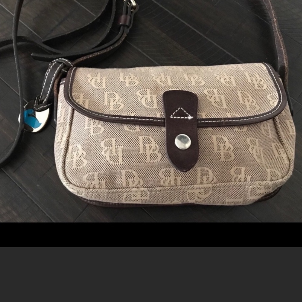 Dooney and Bourke Vintage Crossbody